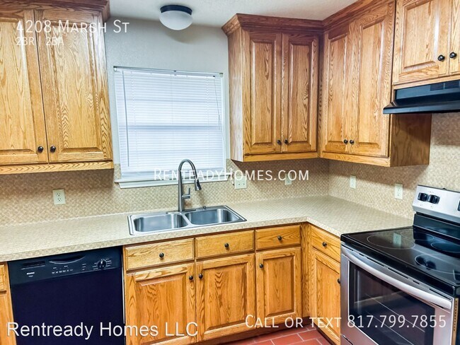 Foto del edificio - 2 br, 2 bath House - 4208 Marsh St