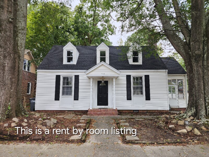 Foto principal - 558 Avent St