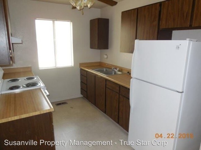 Building Photo - 2 br, 1 bath House - 710-435 Willow St.