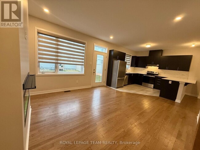 Building Photo - 303 Canadensis Ln