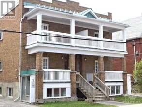 Building Photo - 375 MacKay St