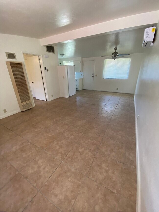 Foto del edificio - Townhome For Rent