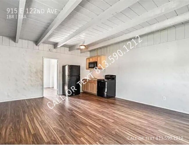 Building Photo - 915 E 122nd Ave