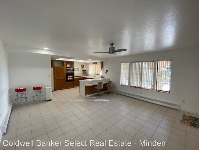 Building Photo - 2 br, 1 bath House - 3234 Reese Lane
