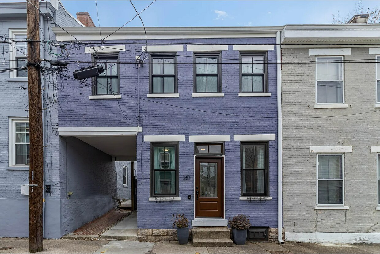 251 Pershing Ave, Covington, KY 41011 House Rental in Covington, KY