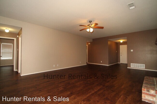 Building Photo - 5 br, 2.5 bath House - 3405 Lorena