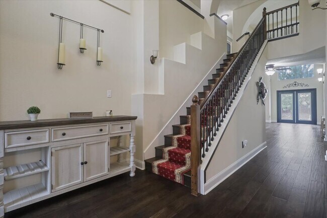 Building Photo - 208 Matlock Meadow Dr
