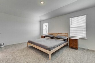 Building Photo - 31426 Yatesbury Ln