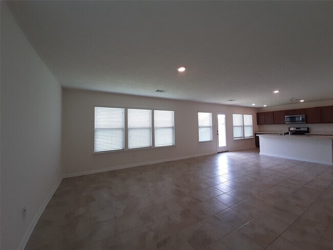 Foto del edificio - 4834 Lucky Fawn Ln