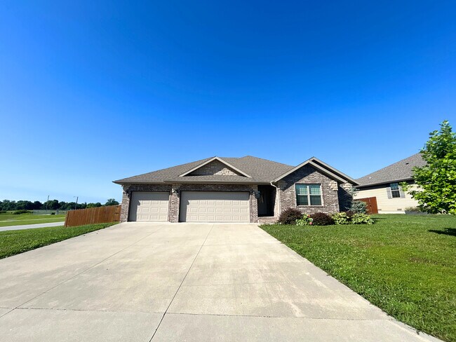 Foto del edificio - 2482 E Prairie Ridge St