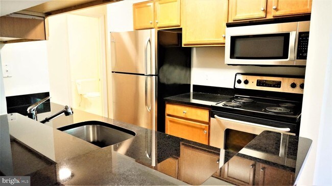 Foto del edificio - 11655 Chesterfield Ct