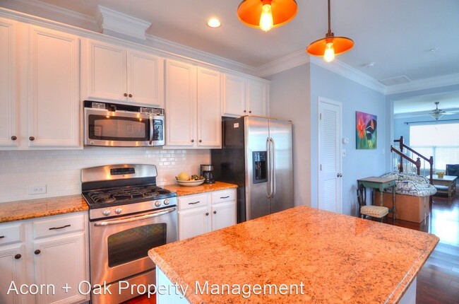 Building Photo - 2 br, 2.5 bath House - 130 Kiley Street