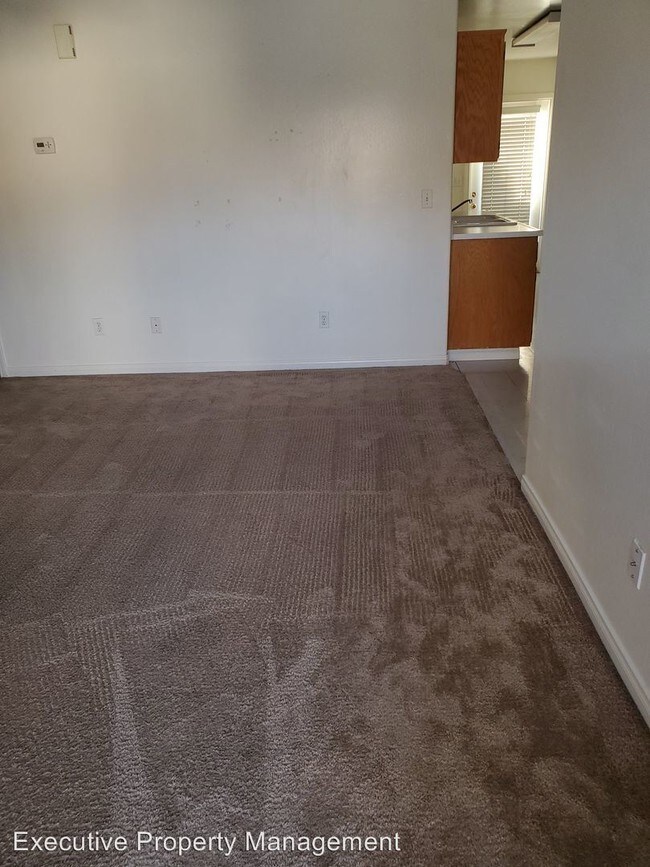 Foto del edificio - 757 Spring Meadow Ct