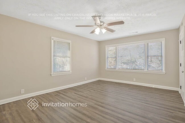 Building Photo - 1978 Glendale Dr