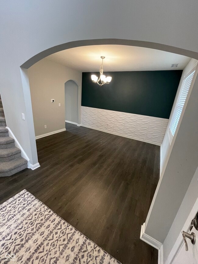 Foto del edificio - 7352 Doyal Dr