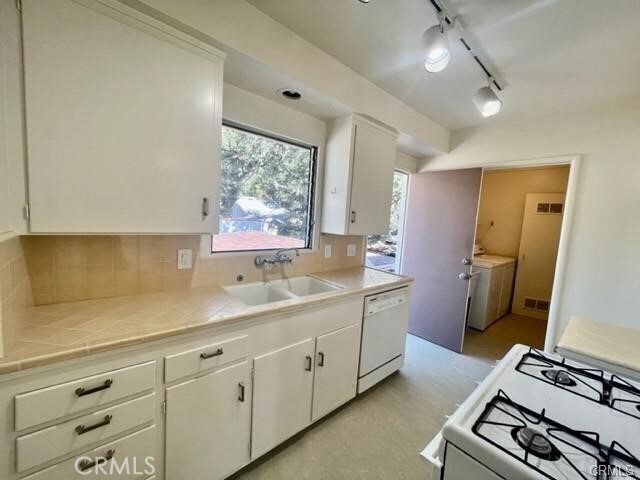 Foto del edificio - 97 W Highland Ave