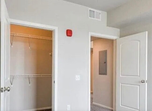 Foto del edificio - 2980 Kincaid Dr