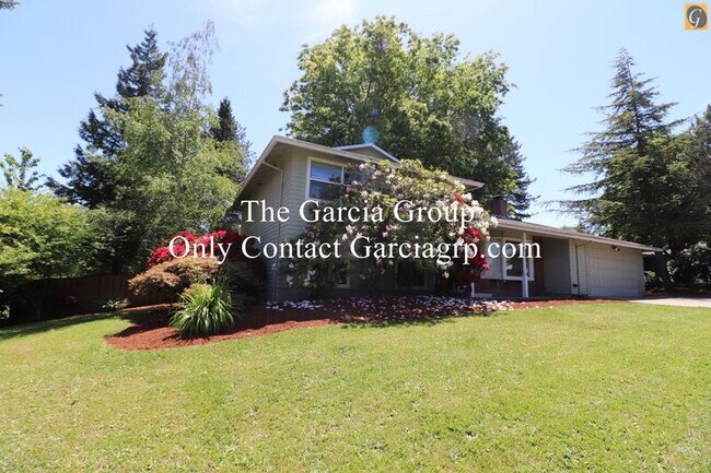 Foto del edificio - 20540 NW Highland Ct
