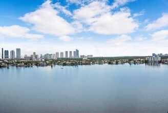 Building Photo - 17301 Biscayne Blvd