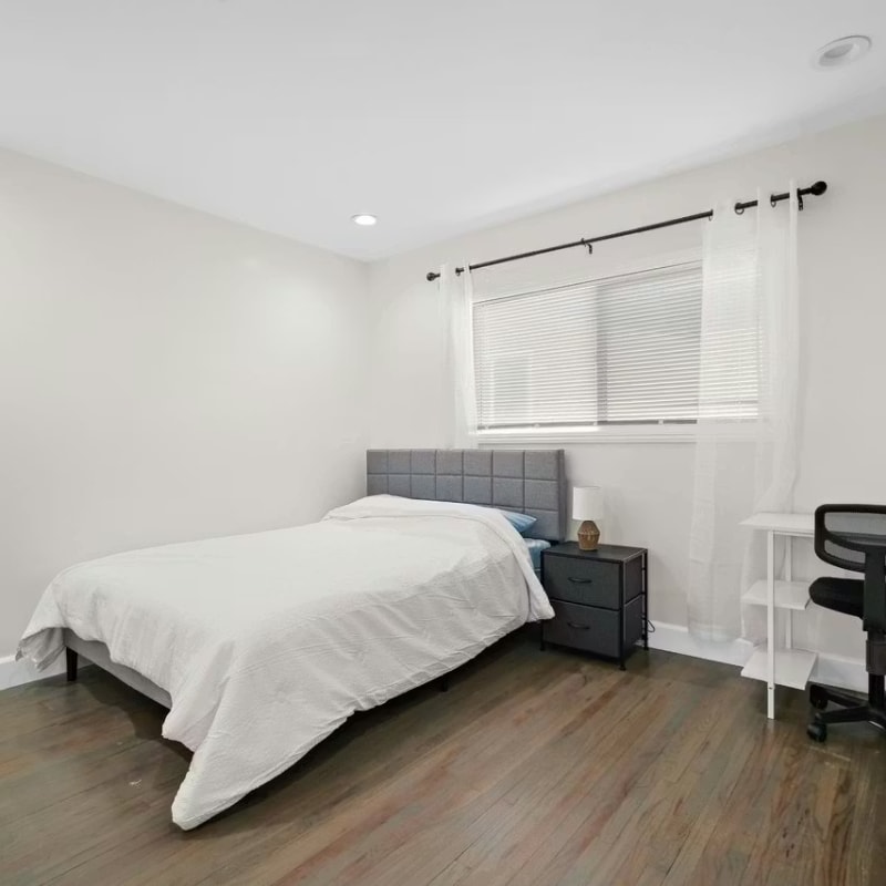 Photo - 13 W Donovan St (Houston, TX)