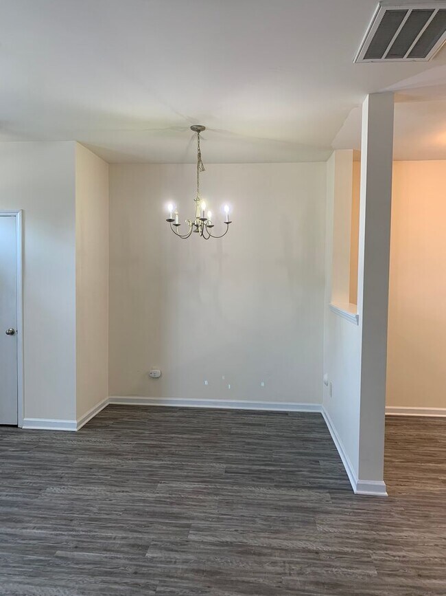 Building Photo - 5011 Eagle Stone Lane