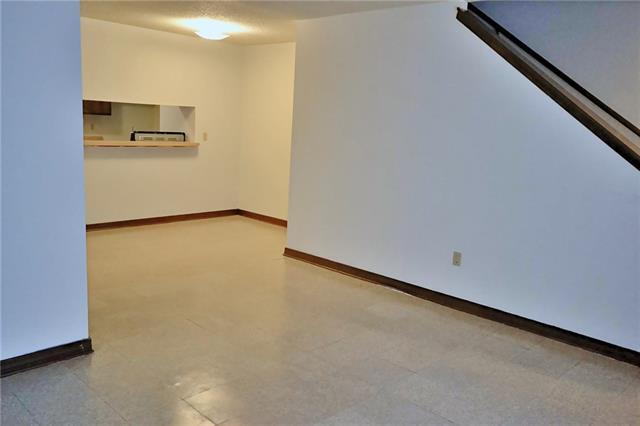 Building Photo - 108 Woodland Dr