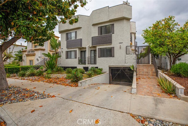 Foto principal - 1327 Barrington Way