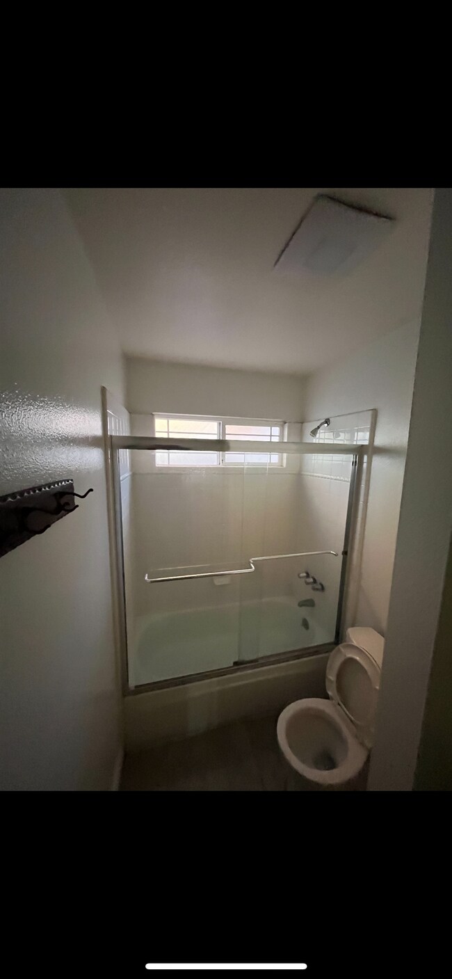 Foto del edificio - 2726 Sand Point Dr