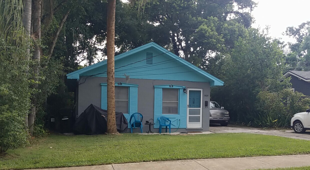 Primary Photo - 1407 E Gore St