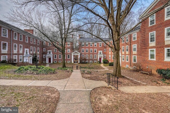 Foto del edificio - 3630 39th St NW