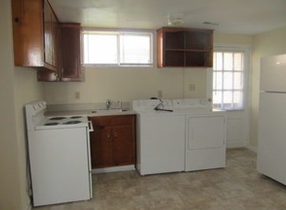 Kitchen - 120 S Graham St