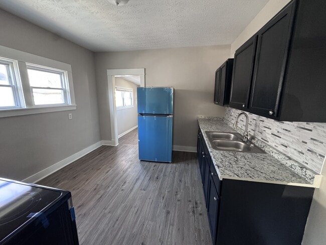 Photo - 1107 Sale Ave House