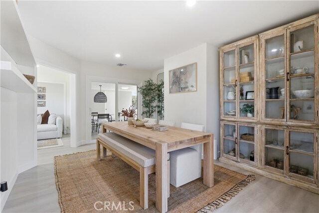Foto del edificio - 1260 Somerset Ln