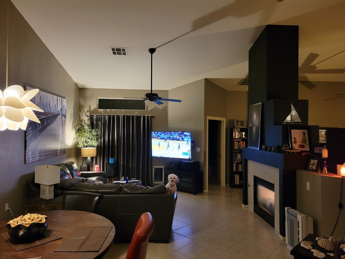 136 Tapatio St, Henderson, NV 89074 Townhome Rentals in Henderson NV