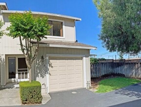 Building Photo - 1478 Calabazas Blvd