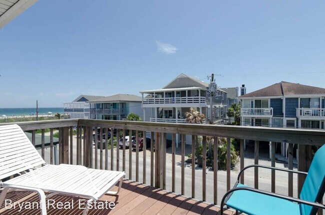 Foto del edificio - 3 br, 3 bath House - 13 East Henderson Str...