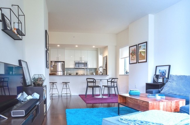 Interior Photo - The Giovanni
