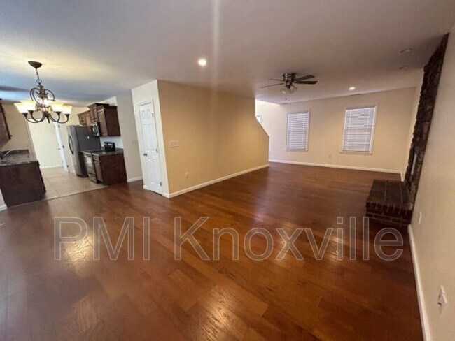 Foto del edificio - 7682 Pine Grove Providence Rd