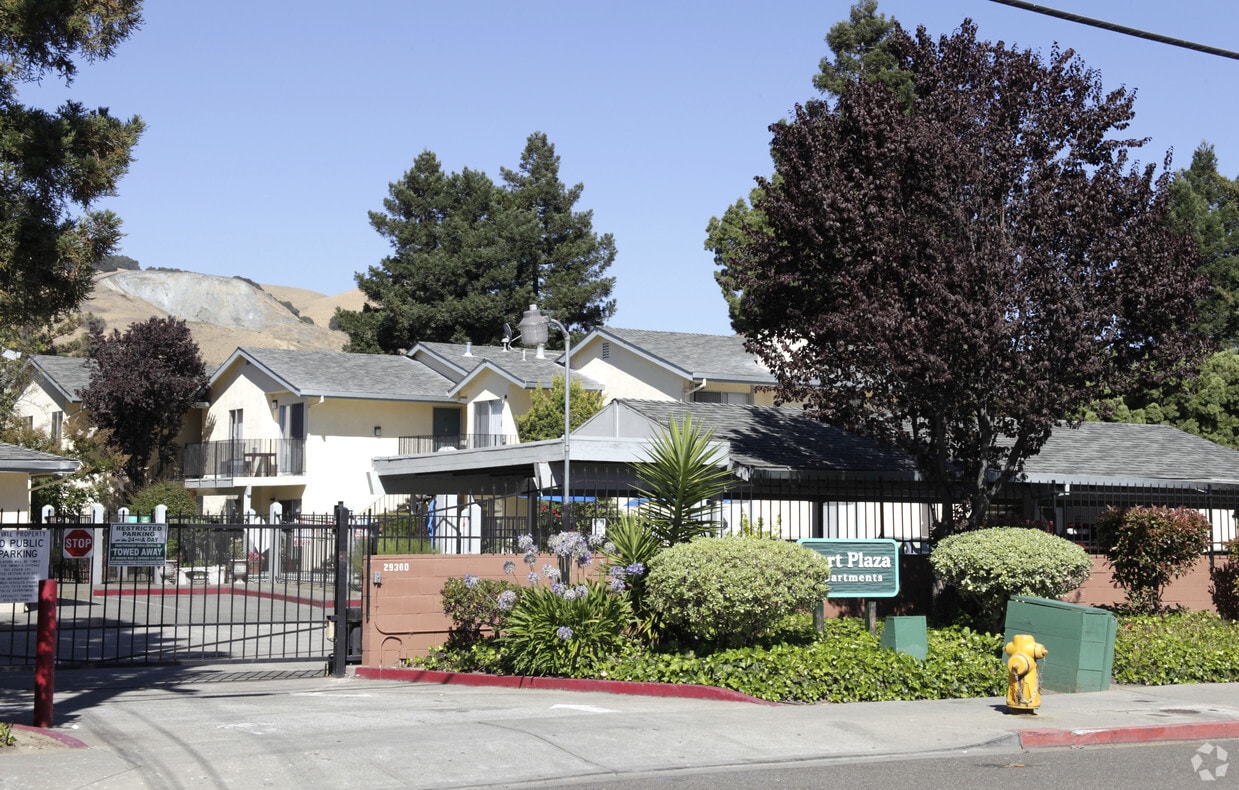 Primary Photo - Bart Plaza Apartments