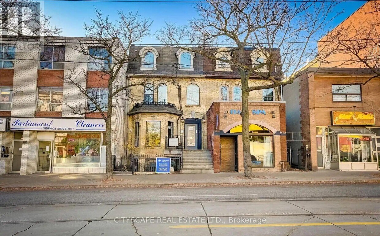 Photo principale - 438-438 Parliament St