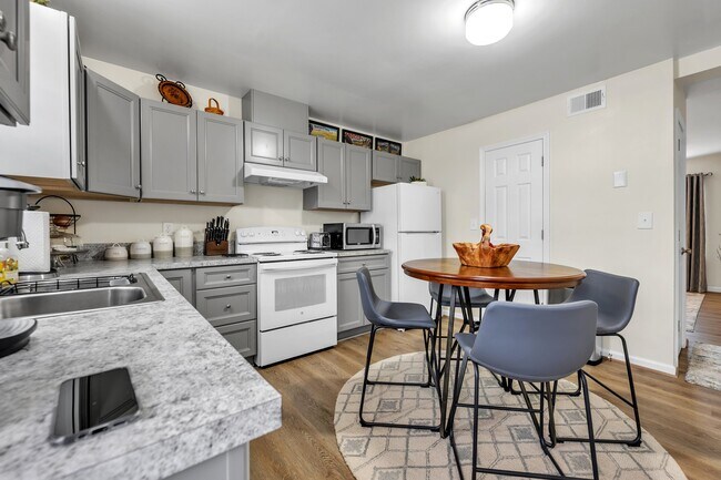 Foto del edificio - Yorkview Apartment