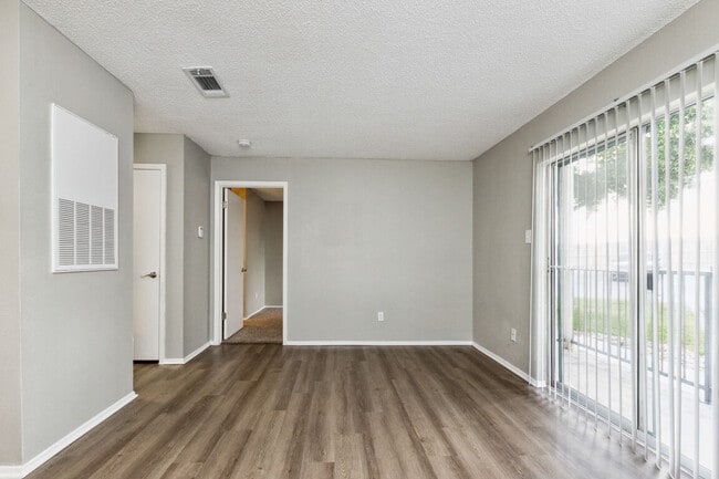 Building Photo - Hunters Glen - NEW UPGRADES!