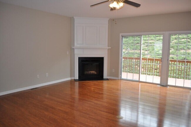 Foto del edificio - 1022 Thornborough Dr