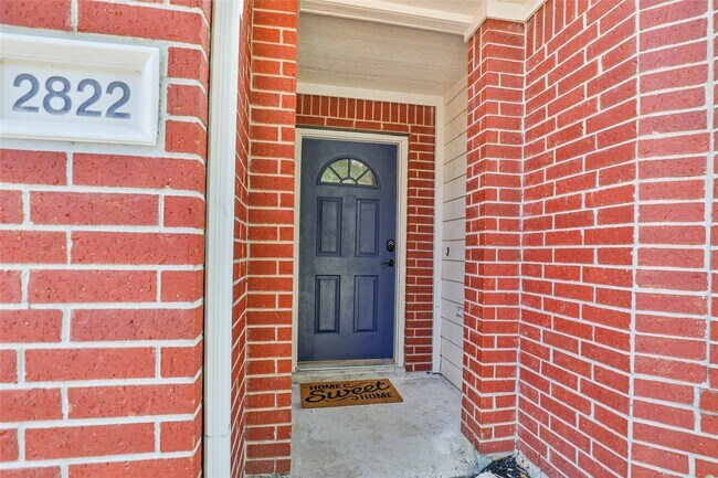 Building Photo - 2822 Foster Hill Dr