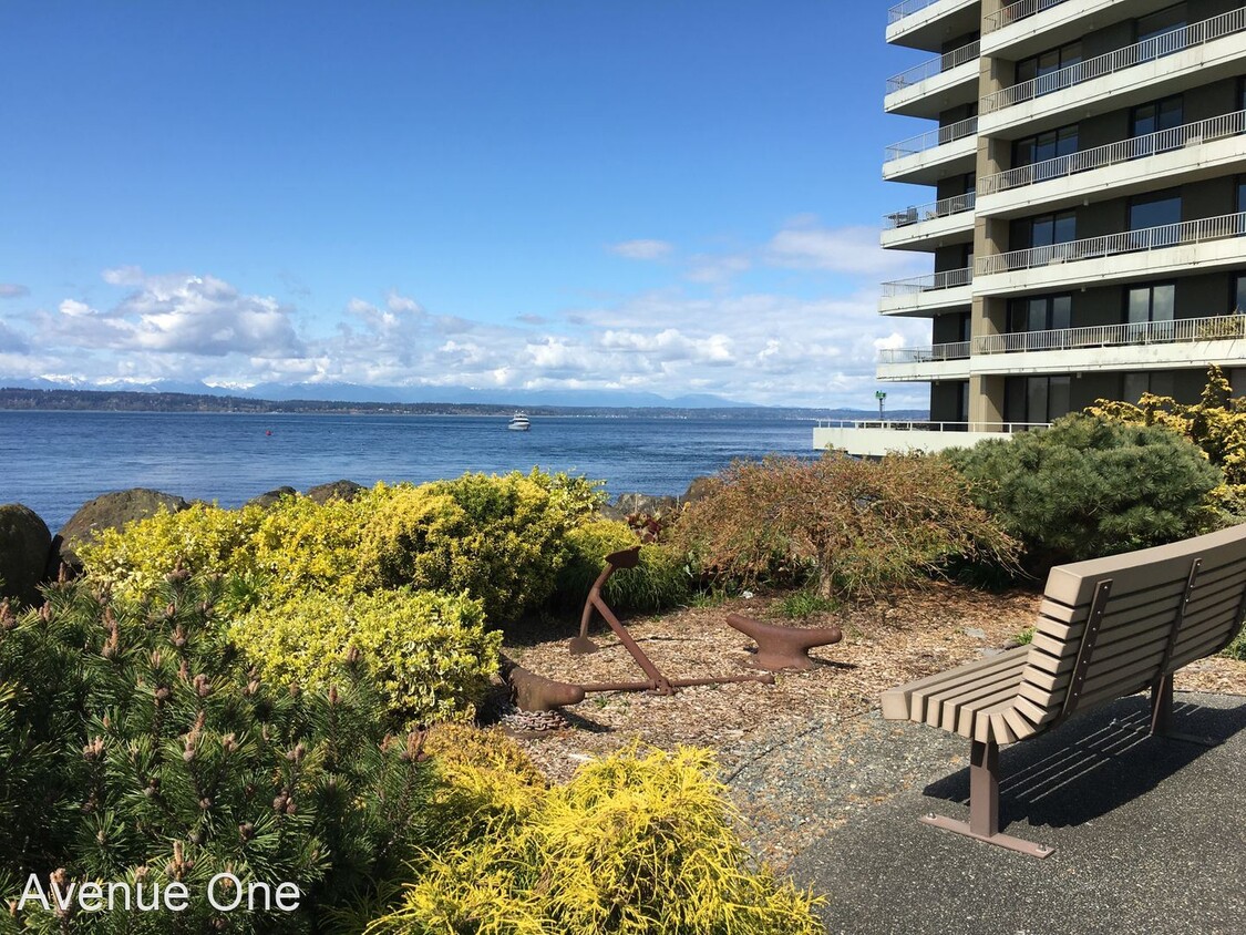 Foto principal - 2 br, 2 bath House - 6535 Seaview Ave NW #...