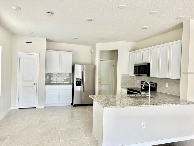 Building Photo - 4560 Sparkling Shell Ave