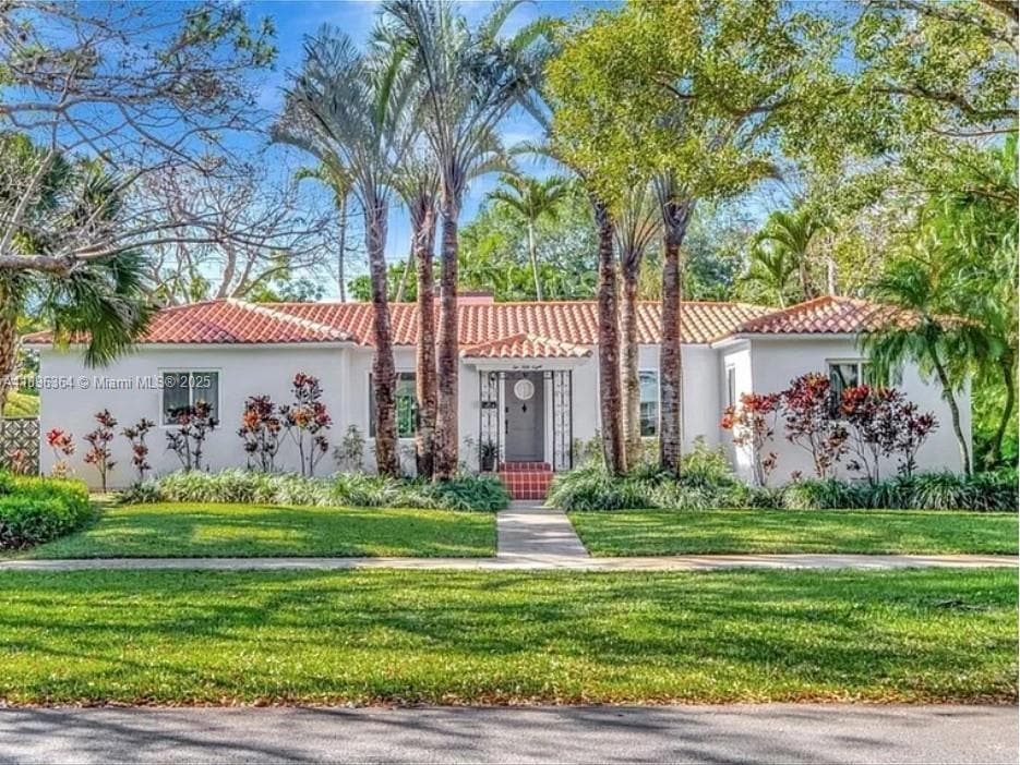Foto principal - 258 NE 92nd St