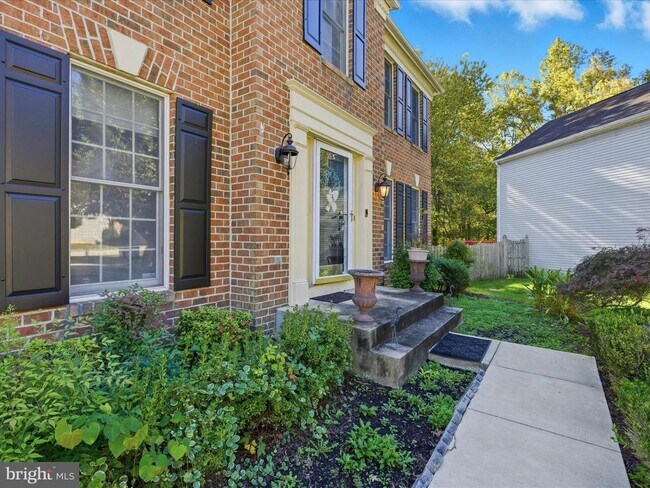 Building Photo - 1403 Peartree Ln
