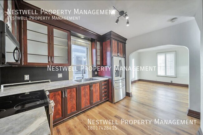 Building Photo - Charming 3-bed Home in Historic Salt Lake ...
