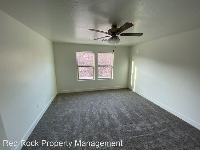 Foto del edificio - 4 br, 2.5 bath House - 5935 S Belair St